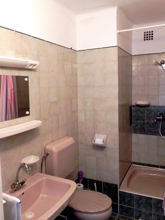 Monika Panzio Hotel Tata Eksteriør billede